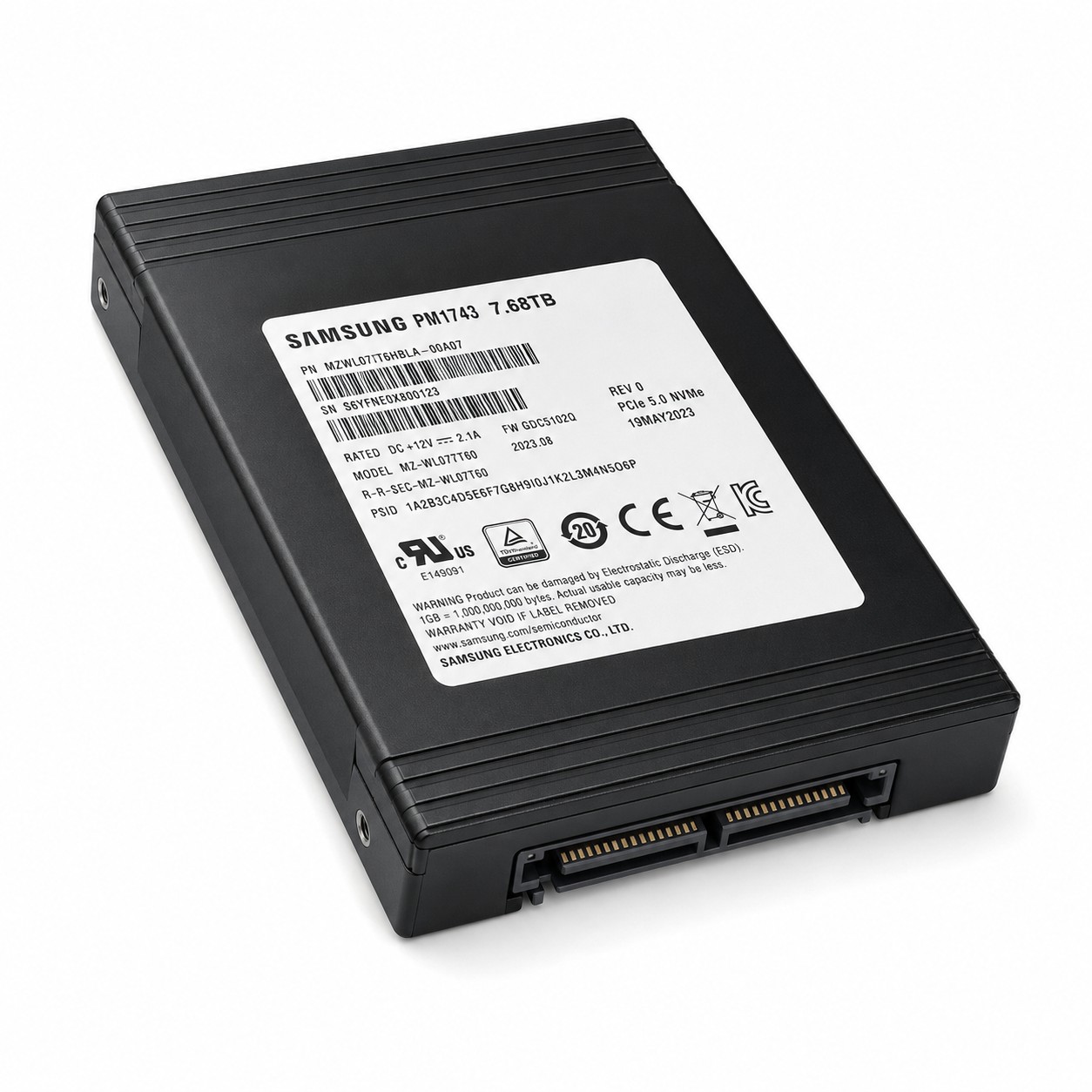 Samsung PM1743 7.68TB